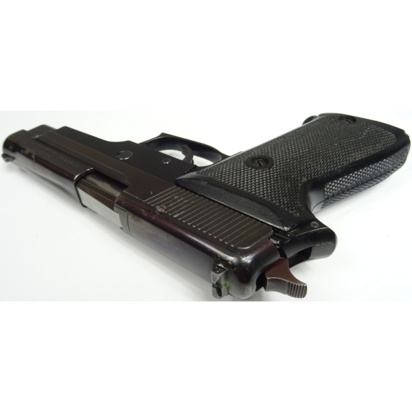 Pistolet Sig Sauer P220 kal. 9x19mm